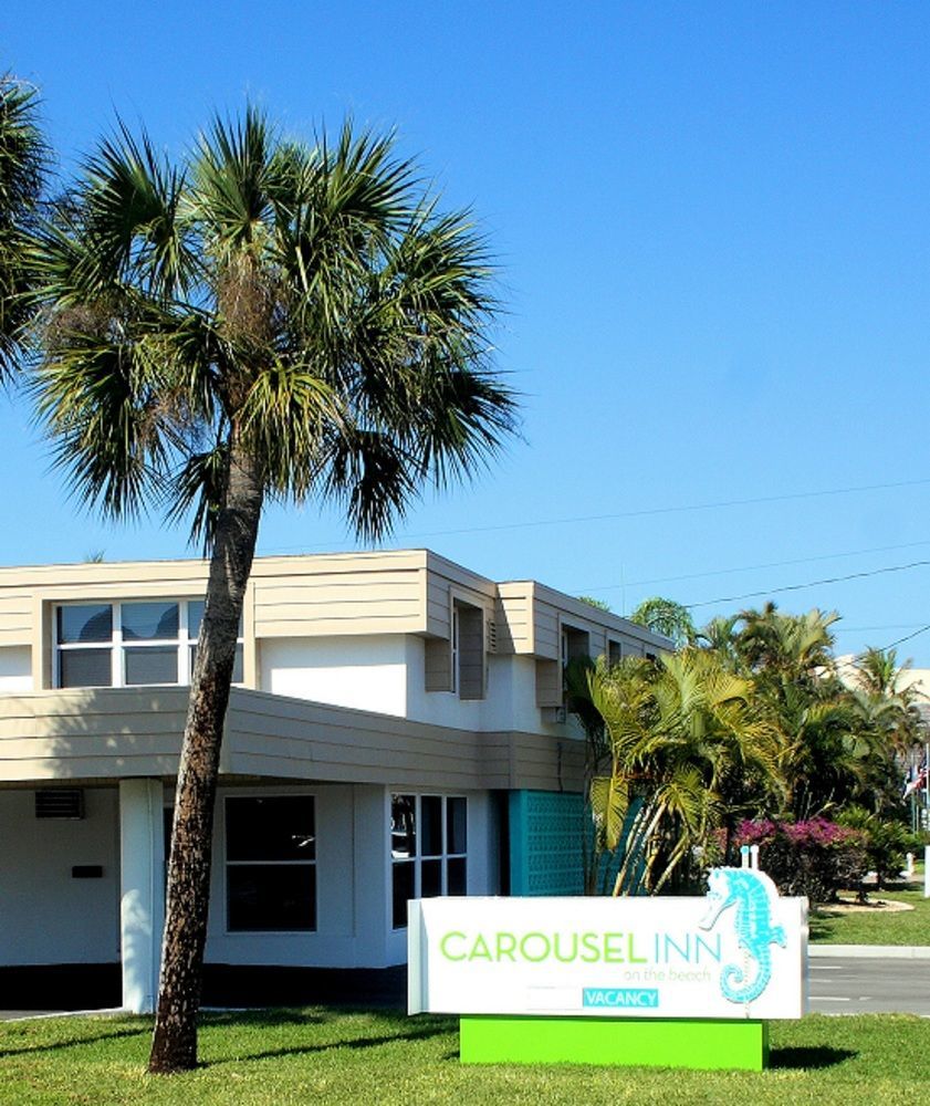 Carousel Beach Inn Fort Myers Beach Exterior photo
