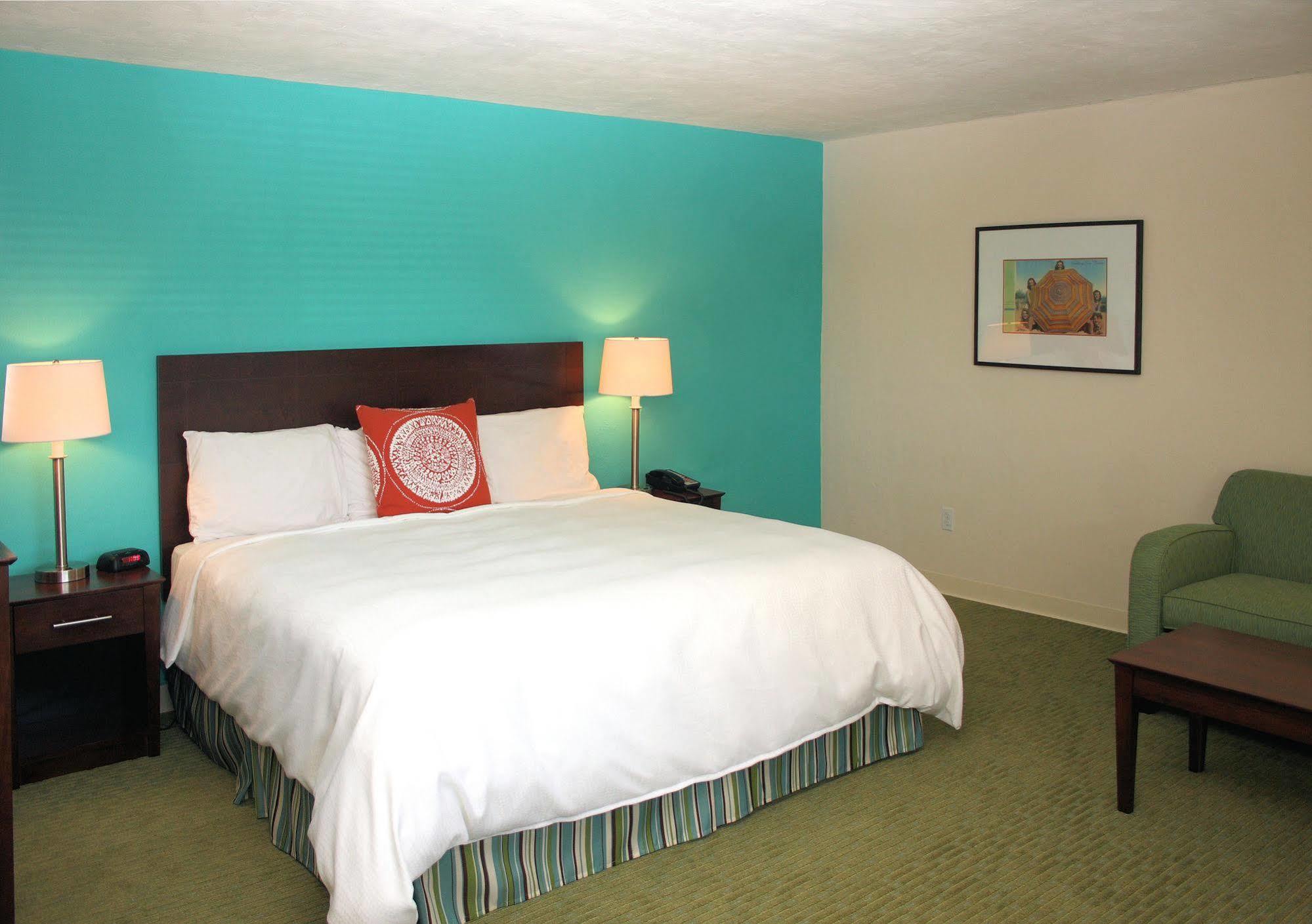 Carousel Beach Inn Fort Myers Beach Room photo